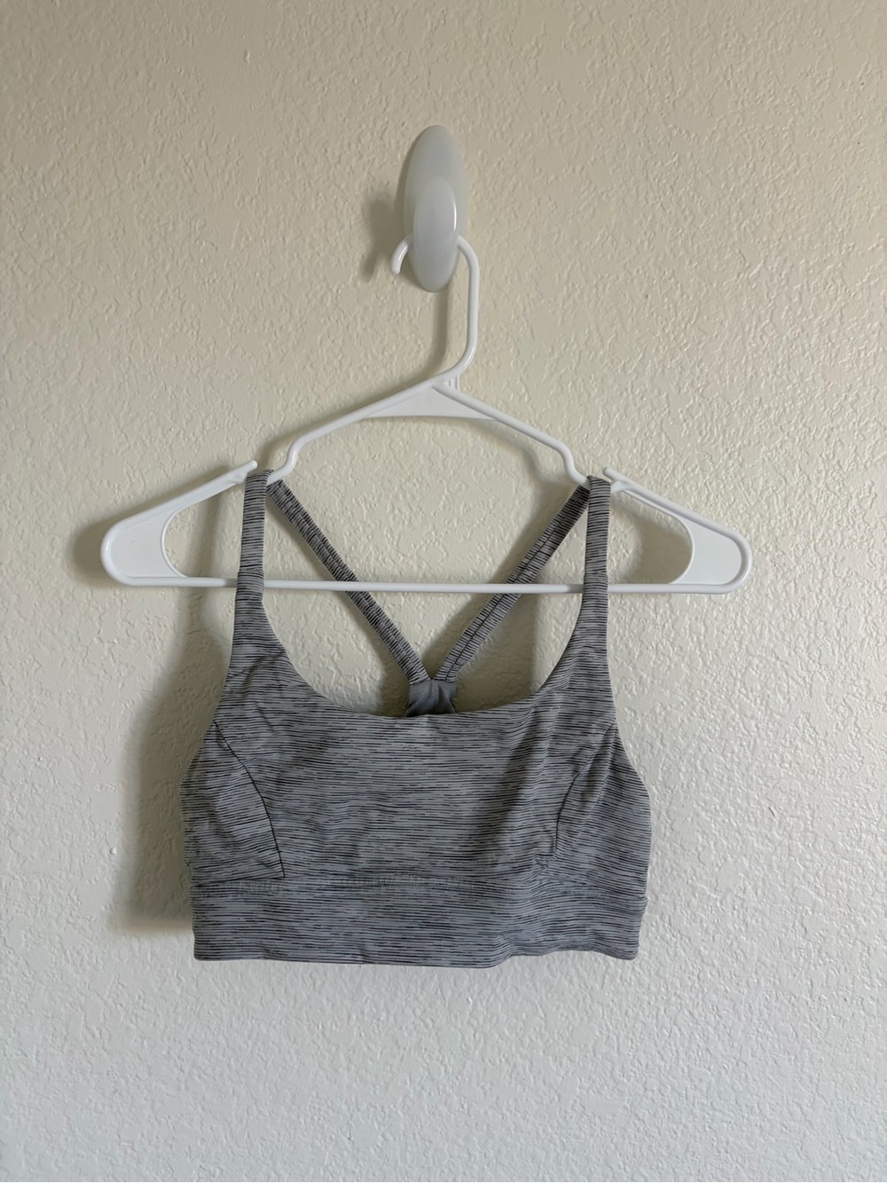Lululemon Grey Heather Sports Bra Size 6